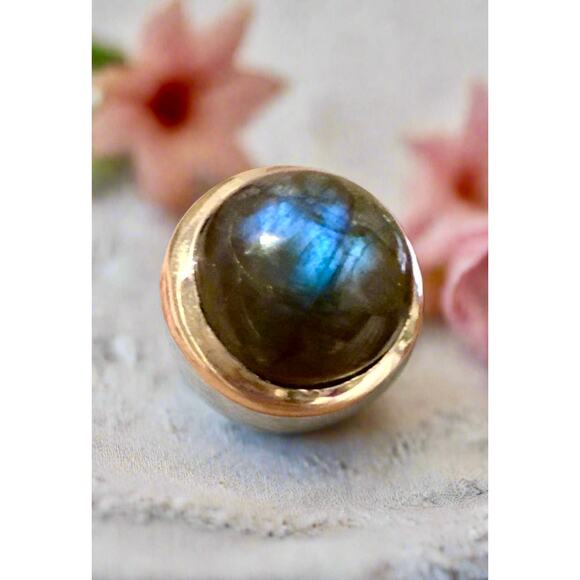 Labradorite | Sterling Silver | Round Ring | Size 7 - Picture 1 of 8